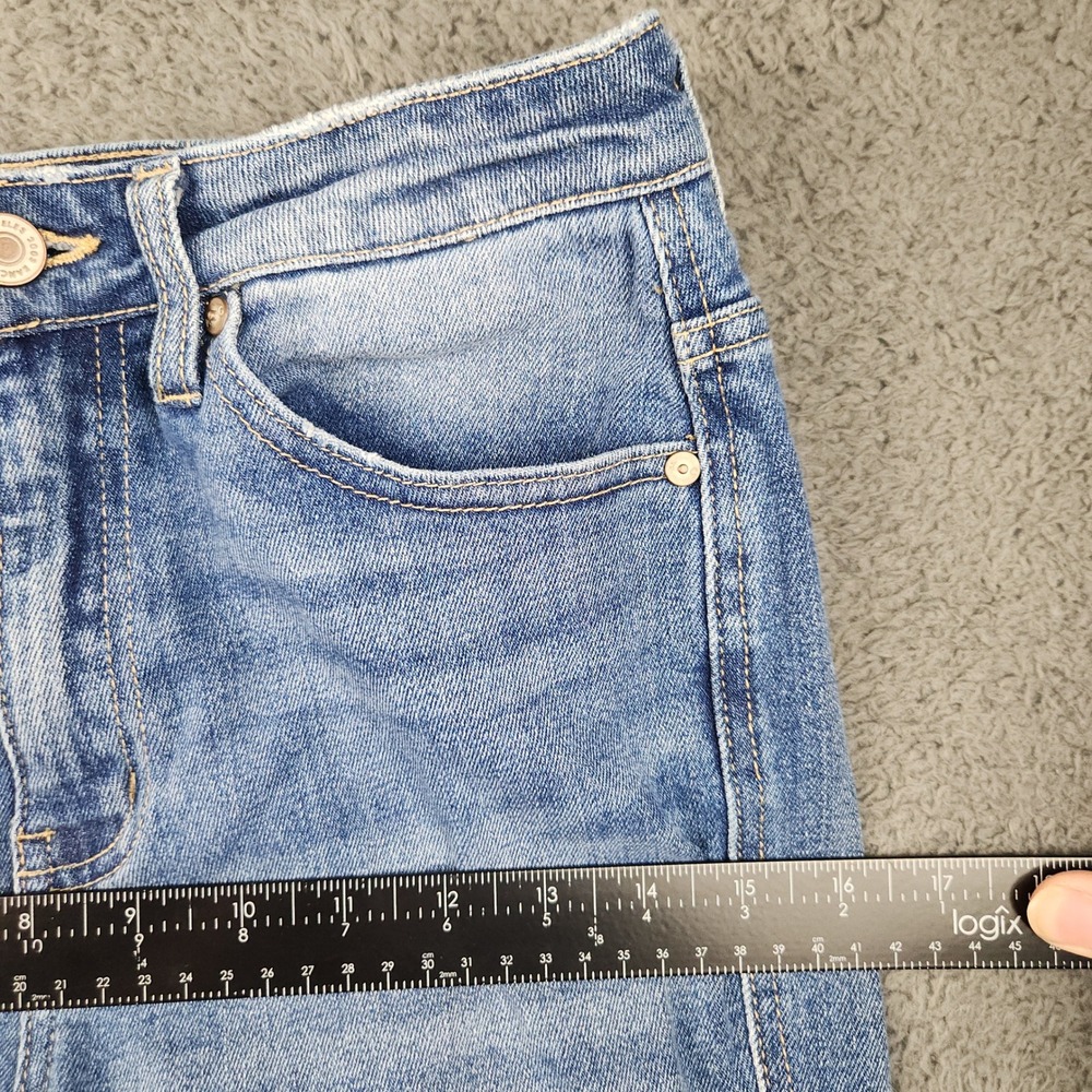 Women's High Rise Flare Leg Jeans Size 5/26 Light Wash Stretchy Blue Soft Denim - Picture 4 of 11
